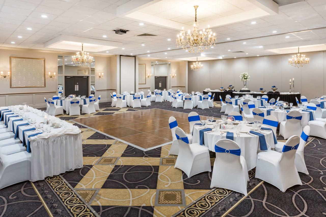 Wyndham Garden Greensboro Dış mekan fotoğraf