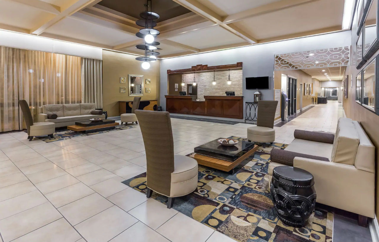Wyndham Garden Greensboro Dış mekan fotoğraf